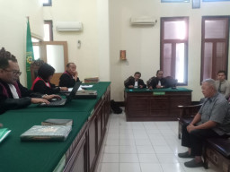 Diduga Curi Listrik, Bos PT. Cahaya Citra Alumindo di Vonis Denda 2,5 Milyar.