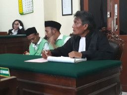 Gagal Pesta Sabu, 2 Pria Ini Jadi Terdakwa.