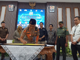 Wujudkan Suasana Kondusif Jelang Pilwali, Polrestabes Surabaya Gelar Deklarasi Jogo Suroboyo.