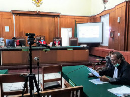 Dituntut 19 Tahun, Pemilik 1 Kg Sabu, Ajukan Pembelaan.