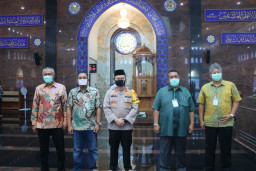 Kapolres Gresik Lakukan Kunjungan Kerja Sekaligus Silaturahmi, ke PT. Polowijo.