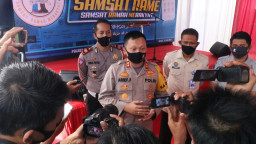 Tingkatkan Pelayanan Publik, Kapolres Gresik Lauching Aplikasi Samsat Rame