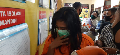 Berdalih Terdesak Ekonomi, IRT Ini Edarkan Narkoba.