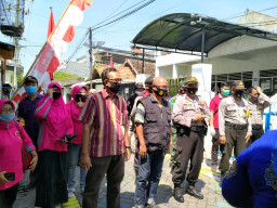 Juri Kampung Tangguh Polrestabes Surabaya, Terkesan Saat Nilai RW 3 Kupang Krajan Kecamatan Sawahan.
