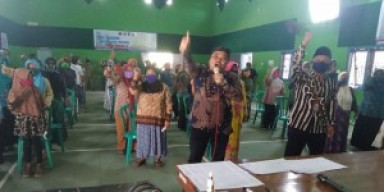 Anggota Dpr Ri dari Nasdem, Berikan Bantuan di Desa Minggirsari Kanigoro Blitar. 
