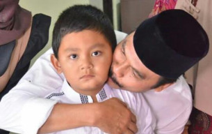 M. Qosim Hadiri Resepsi Khitanan dan Aqiqoh Putra Kades Jatirembe "Rambo"