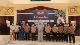 Beri Binrohtal Anggotanya, Kapolres Gresik. Akbp. Arief Fitrianto Undang SyekhAli Jaber.