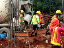 PT. Indah Kayra Persada, Karyawan nya Patuhi K3 dan Memiliki BPJS.