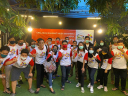 Mantap! Akhirnya Sahabat Machfud "Ganti Kaos" Bergabung Dengan KMS Erji, Dukung Pemenangan Eri dan Armuji Dalam Deklarasi Milenial.