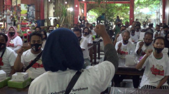 Bergelombang, Aksi AKS Dukung dan Deklarasi Pemenangan Paslon 01 ErJi Mendapat Sambutan Warga.