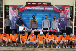 Satresnarkoba Polres Batu, Tangkap 13 Tersangka Narkoba.