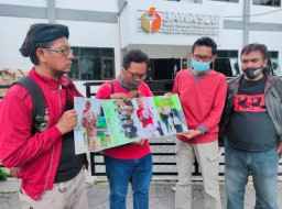 Curigai Bantuan Covid-19 Disalahgunakan Untuk Kampanye, LSM Mapekat Unjuk Rasa di Kantor Bawaslu Surabaya. .