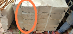 Proyek Drainase di Depan Mako Brimob Senilai Rp. 493 Juta, Dikeluhkan Warga.