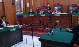 Setubuhi Gadis Dibawah Umur, Mohc. Fauzi Dihukum 62 Bulan, Denda 50 Juta Rupiah