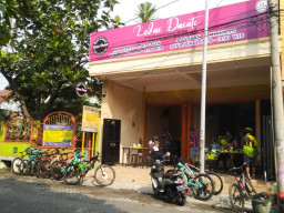Kedai Daniati, Tawarkan Roti Canai Berbagai Varian Rasa