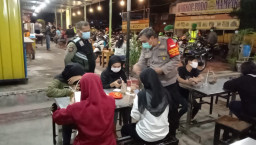 Langgar PPKM, 72 Pengunjung Warkop di Menganti Jalani Rapid Test di Tempat