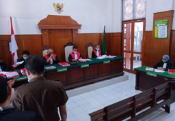 Kevin, Tantawi Yahya Dan Adi, Kurir Jaringan Lapas Probolinggo Divonis 5 Tahun Penjara