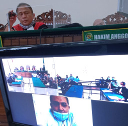 Aniaya Pacar Hingga Bonyok, Rahadian "Timses Walikota Solo" Diadili