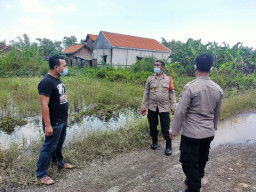 Polres Gresik, Pantau Warga Terdampak Banjir Kali Lamong