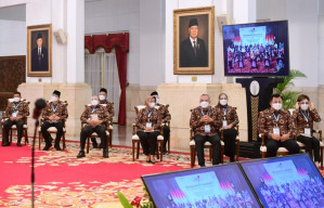 Bupati Gresik, Ikuti Pembukaan Oleh Presiden Apkasi di Istana Negara