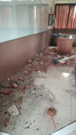 Pasca Gempa Berkekuatan 6,7 sr Guncang Malang Raya, 1 Orang Meninggal Dunia dan Ratusan Bangunan Rusak Parah