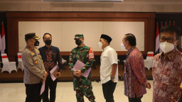 Kapolres Gresik, Hadiri Rapat Persiapan Pembelajaran Tatap Muka
