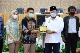 Bahas Amandemen Konstitusi di UIN Makassar, Ketua DPD Gelorakan Koperasi