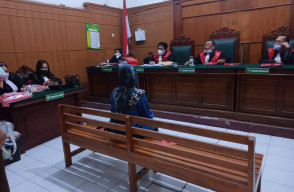 Beli Barang Curian Berupa HP iPhone, Yulianto Diadili Sebagai Penadah