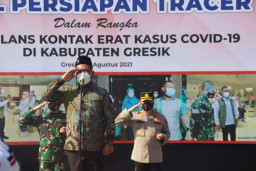 Sukseskan Update SiLacak, Kapolres Gresik Bersama Forkopimda Turunkan 100 Relawan Tracer