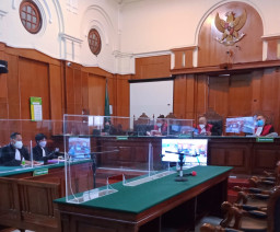 Hedi Purwanto, Kurir 100 Gram Sabu, Didakwa Jaksa Sebagai Pengedar