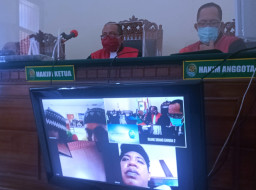 Miliki 5 Gram Sabu Dijadikan 20 Poket, Sudjiyan dan Prillyastama Didakwa Sebagai Pengedar