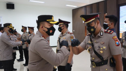 Kapolres Gresik, Pimpin Sertijab PJU dan Kapolsek Baru