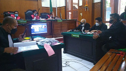 David dan Feri Warga Sememi Diadili, Gegara Jadi Budak Sabu