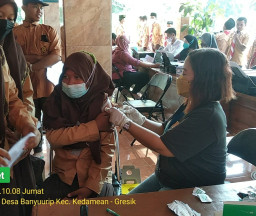 TNI Polri Bersinergi, Sukseskan Sebaran Vaksinasi Tingkat Desa