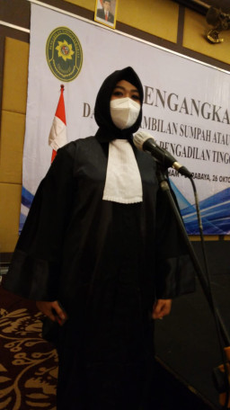 Pelantikan dan Pengambilan Sumpah Advokat Anggota Peradi Baru, Digelar Dengan Prokes Ketat