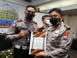 Ungkap Kasus Tabrak Lari, Polres Gresik Dapat Penghargaan Dari Polda Jatim