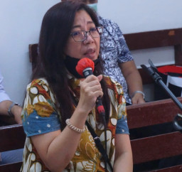 Batal Jual Beli Rumah, Susanasari Acungkan Jari Tengah Sambil Menuduh Tina Penipu dan DPO