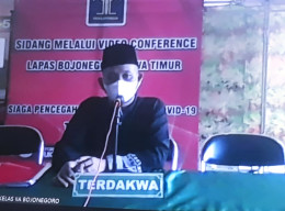 "SIDANG TINDAK PIDANA KORUPSI, AGENDA EKSEPSI" PENGACARA TERDAKWA SHODIKIN : DAKWAAN JAKSA TIDAK JELAS DAN TIDAK CERMAT