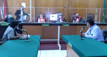 OBYEK TANAH DAN BANGUNAN BERSERTIFIKAT, SUTRISNO TEMPUH JALUR GUGATAN PERBUATAN MELAWAN HUKUM