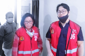 Berkas Tersangka Lim Victory Halim dan Annie Halim, Telah Dilimpahkan Ke Kejari Surabaya Oleh Mabes Polri