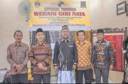 Kunjungi Desa Wedani, Bupati Gresik dorong geliat UMKM