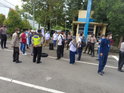 Diduga Tidak Prosedural, Pemenang Tender Proyek PT Amin Jaya Didemo