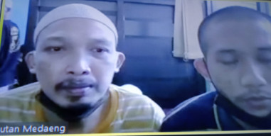 TITIP BELI SABU 0,87 GRAM, UNTUK DIJUAL LAGI, BUDIONO DAN DICKY, DIDAKWA PENGEDAR
