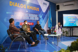 Kadis Kominfo Jatim Pastikan Kawal Pembagian STB Gratis