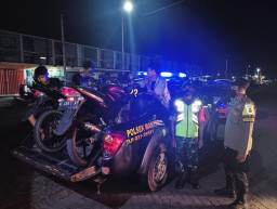Lima Motor Knalpot Brong terjaring Razia Polisi di PPS, Pemuda Tanggung Lamongan Sampai Menangis