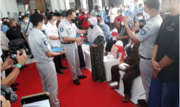 Dirut Jasa Raharja Beri Santunan Langsung dan Bantuan Kebutuhan Ekonomi, Pada Keluarga Korban Laka Lantas Bus Tol Sumo