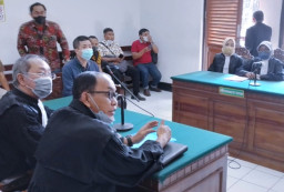 Sidang Kasus KDRT, Bos Hotel Dafam Dituntut Jaksa 3 Tahun