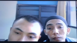 PATUNGAN BELI SABU DI JALAN KUNTI. SYAIFUL ANAM DAN ALI YUSUF DITUNTUT JAKSA 4,5 TAHUN BUI, DENDA Rp. 1 MILIAR