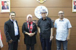 Stikosa-Aws Kunjungi Dewan Pers, Diterima Ketua Dewan Pers Prof. Azyumardi Azra