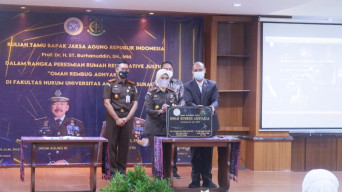 KAJATI JATIM, RESMIKAN RUMAH RESTORATIVE JUSTICE DI UNAIR